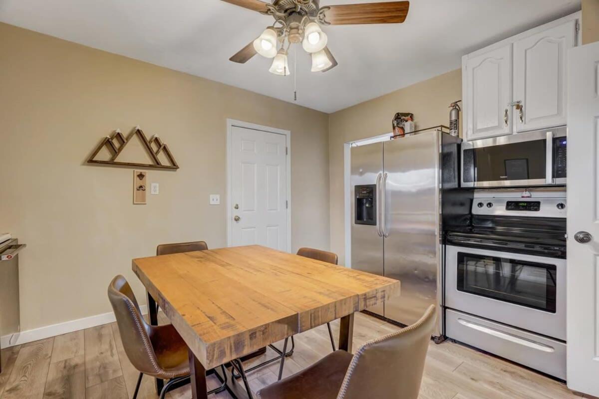 Вілла * Colorado Draft House * Smart Tvs * Self Entry * Колорадо-Спрінгз Екстер'єр фото