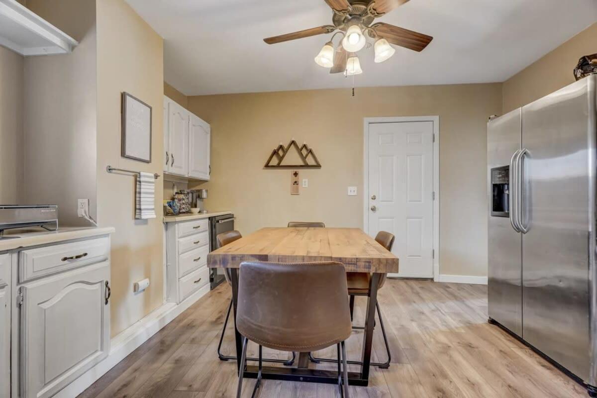 Вілла * Colorado Draft House * Smart Tvs * Self Entry * Колорадо-Спрінгз Екстер'єр фото